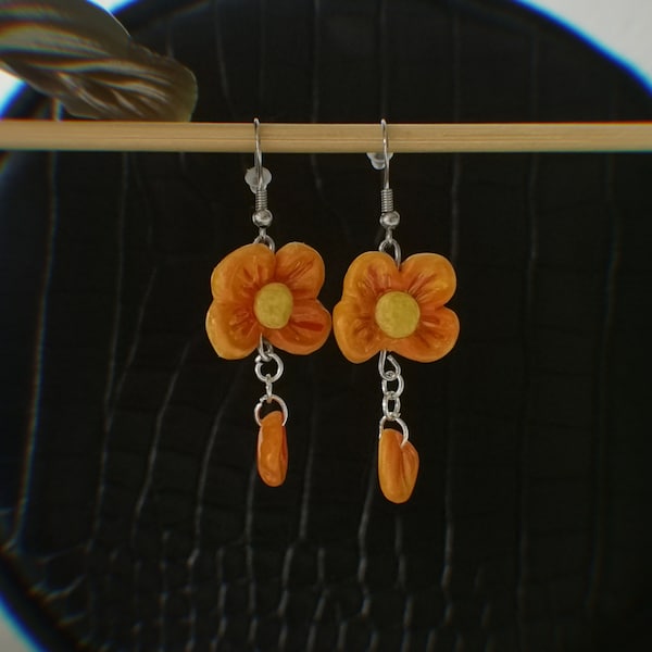 handgemachte Fimo Blumen Orange hängend, für blumenmädchen - Fimo polymer clay