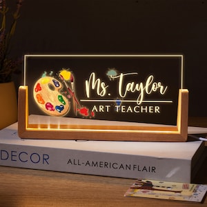 Personalized Art Teacher Name Desk Plate, Art Teacher Name Desk Plate, Art Teacher Gift, Artist Gift, Art Lover Gift, Gift For Art Teacher