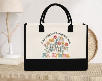 Personalized Teacher Tote Bag, Custom Teacher Tote Bag, Helping Little Minds Grow, Teacher Gift, Teacher Appreciation Gift,Gift for Teachers