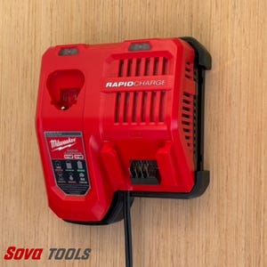 Wandhalterung mit Schnellverschluss für Milwaukee Multi-Volt M12 & M18 Ladegeräte #48-59-1808 oder #48-59-1812