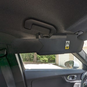 Polestar 2 Sun Visor Extender 