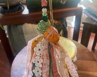 Carrots Ceramic Salt Shaker Tassel