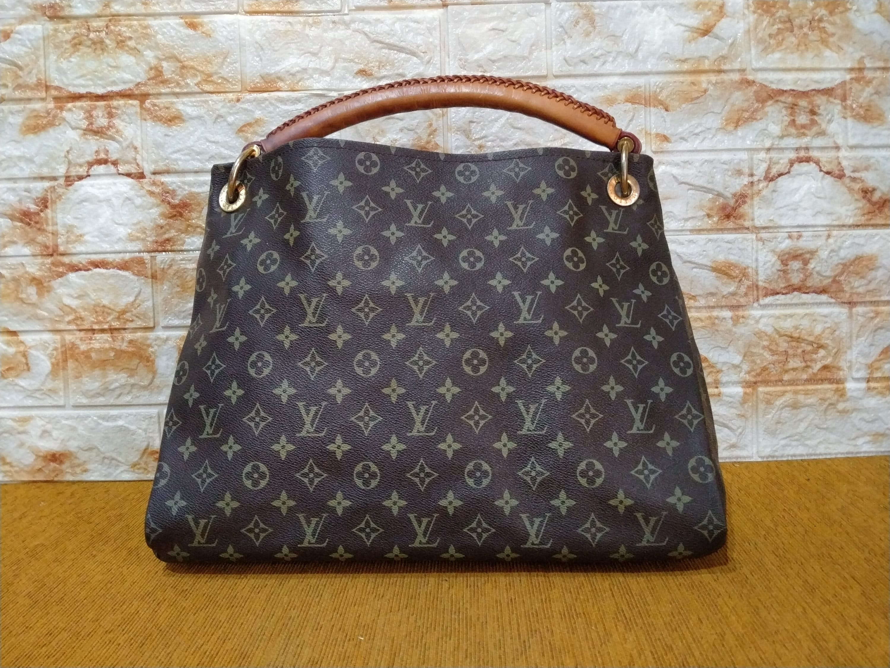 Louis Vuitton Brown Monogram Mahina Muria w/ Strap