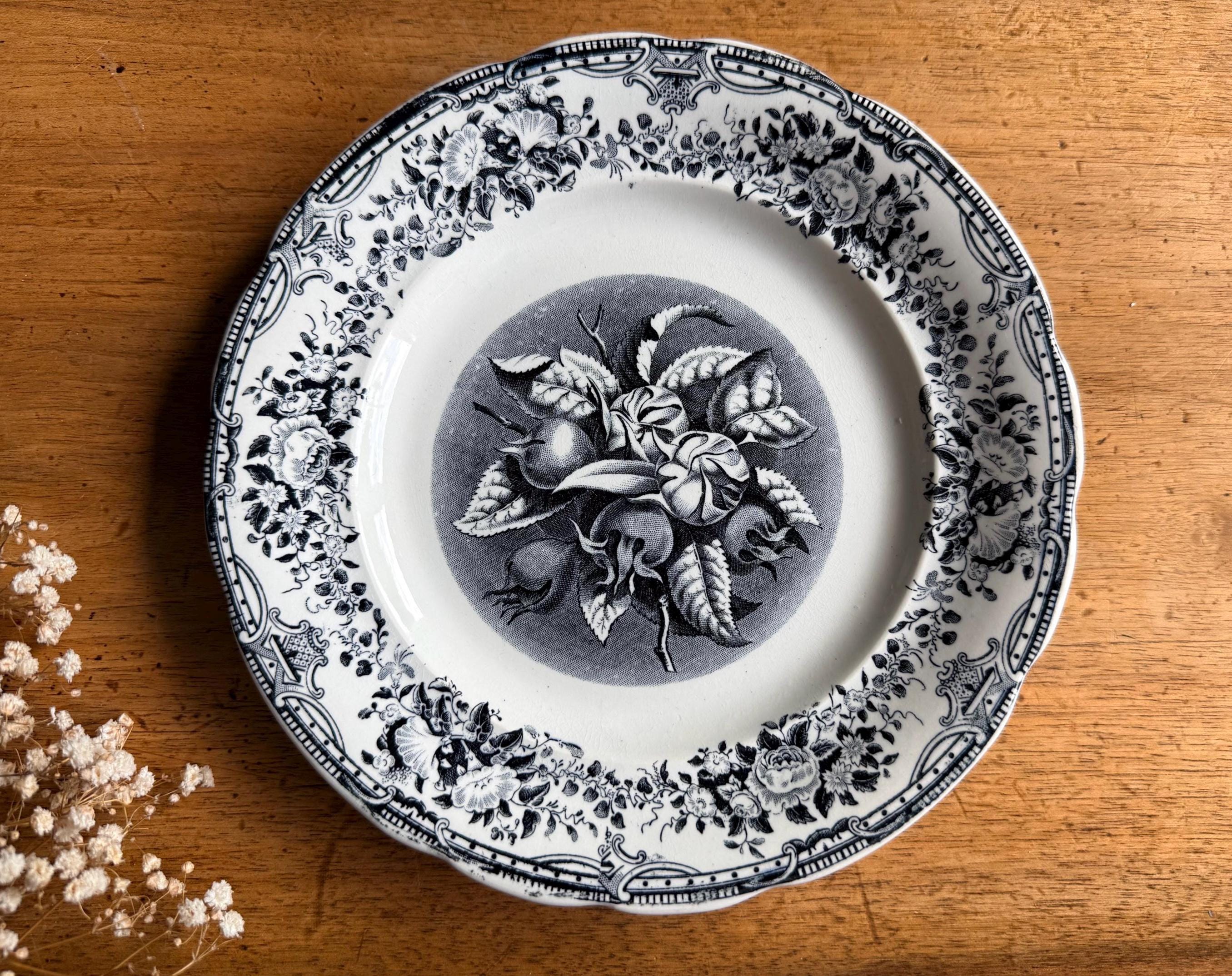 Choisy Le Roi Plates - Etsy