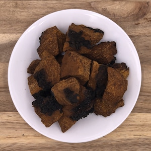 Pedaços de cogumelo Chaga, Chaga canadense selvagem, forragem de Chaga, 100g, 3,52 onças, Inonotus Obliquus, 100% natural e selvagem, chá fermentado, ervas