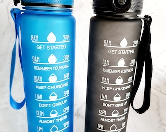 Personalized Motivational Water Bottle 32oz w/straw hand strap Water tracker Sports water measurement Fitness tracker Motivational quotes