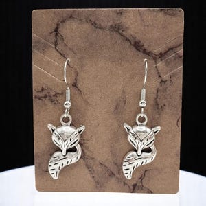 Pendientes de zorro - Colgantes de zorro bañados en plata - Joyas inspiradas en la naturaleza - Pendientes de bosque