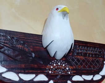 Aguila pescadora arte y decoración hecho a mano de madera