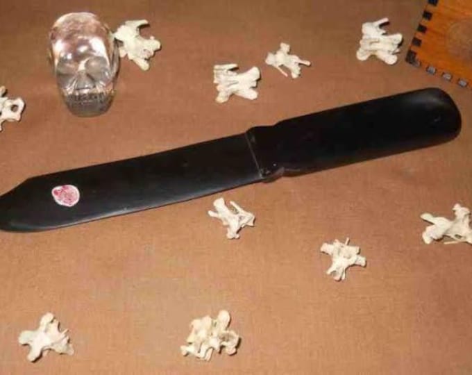 Black Sword of Kali Empowerment - remove the power of your ennemies high defensive and protective force