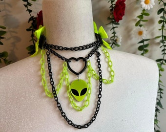 Black and Lime Green Cyber Goth Punk Alien Head Chain Buckle Choker Faux Leather Alternative Pastel Goth Necklace