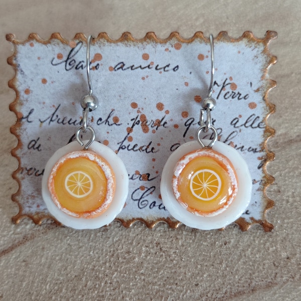 Boucles d'oreilles pendantes tartelettes au citron en pâte polymère