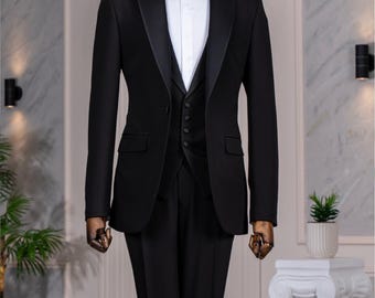 Costume de smoking cinq pièces fait main par un créateur pour homme, tenue de cérémonie de luxe pour le marié, par Faisaloutfits