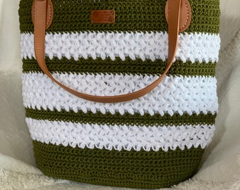 Crocheted handbag