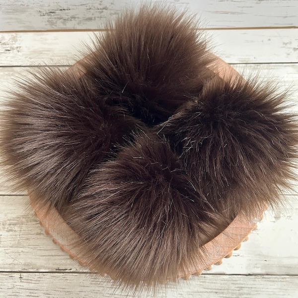 Koko Faux Fur Pom Pom: Beanie Topper, Vegan Friendly
