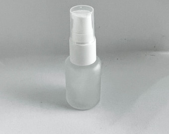 0.5ml frosted glass cylinder bottle with clear overcap