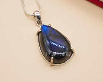 Blue Flash Labradorite 925 Sterling Silver Teardrop Pendant