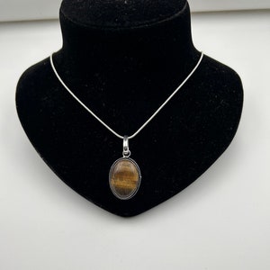 Tiger&#39;s Eye Pendant Necklace-Natural Gemstone Healing Balance Necklace-Meditation Grounding Calming Spiritual Protection Necklace Gift