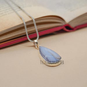 Natural Blue Lace Agate Silver Pendant, Oval Shape Blue Lace Agate Gemstone Pendant For Women Blue Lace Agate Silver Jewelry For Anniversary