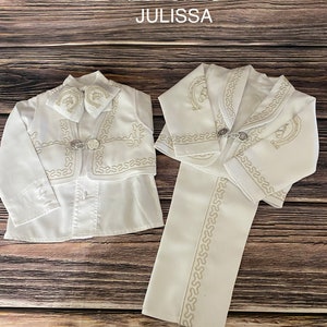Traje de charro para bautizo