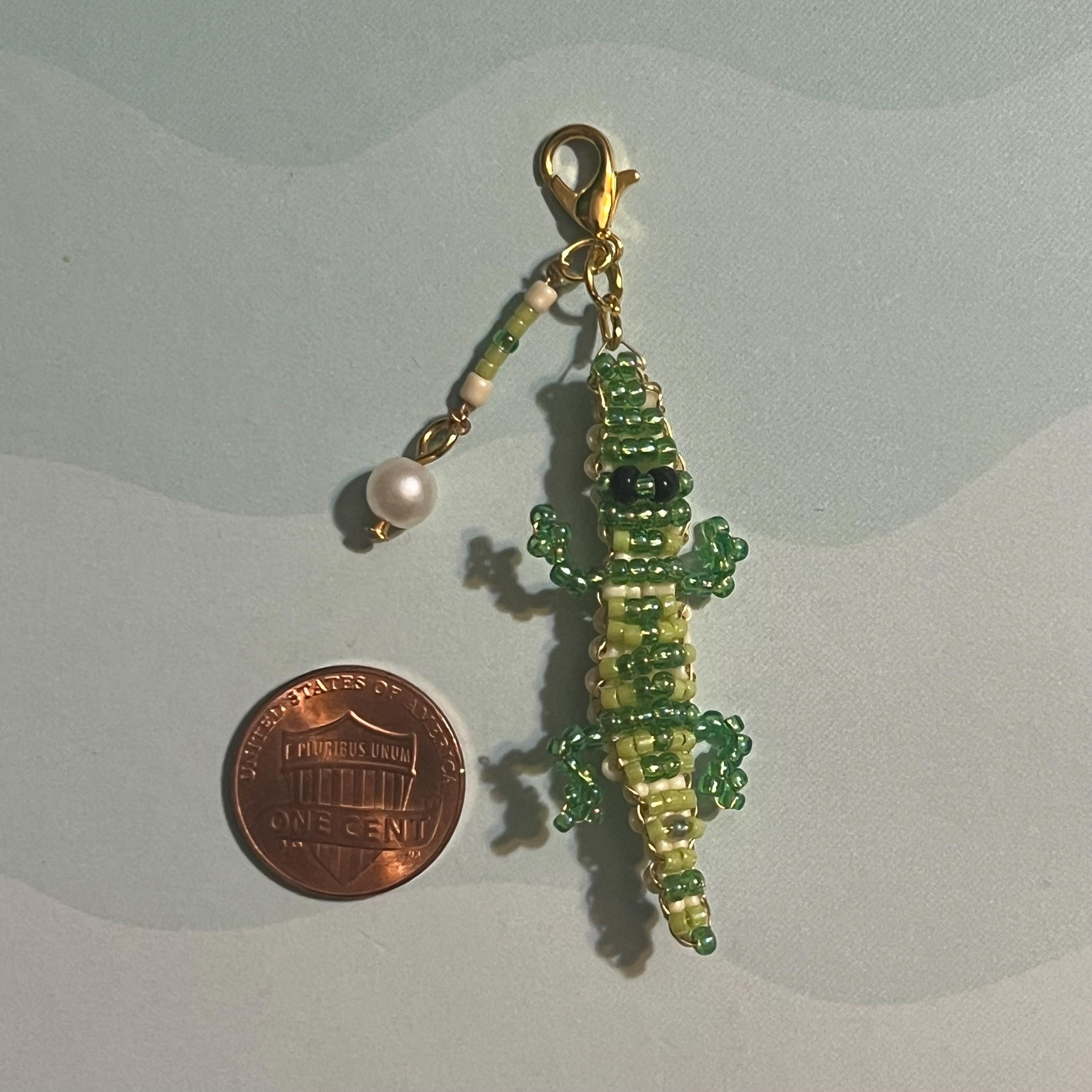 Alligator Keychain—beaded Handmade Keychain/zipper Pull/decoration ...