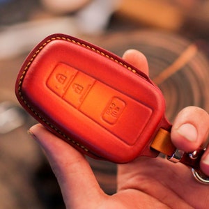 Leather Key Fob Cover Case Toyota TRD Pro 4RunnerAccessories for Toyota RAV4 GT86 Avalon Corolla Keyless Remote Holder Keychain Protector
