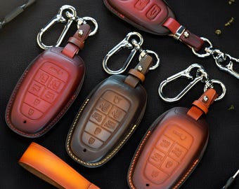 Hyundai Leather Key Fob Cover – Palisade, Tucson, Ioniq 5/6, Sonata, Nexo, Santa Fe – Handmade Custom Initials, 60 Colors