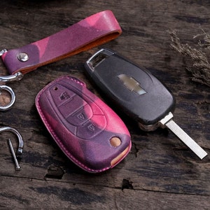 Leather Key Fob Cover Camo Chevrolet Chevy Sonix Spark Trax Cruze Trailblazer Onix Tracker RS Aveo Cavalier Flip Fold Key Fob Remote gifts