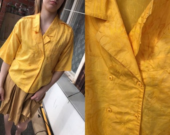 Vintage Semi Sheer Lemon Yellow Floral Embroidered Casual Simple Plain Short Sleeved Blouse Deep V neck Cutaway Collared Blouse Button Down