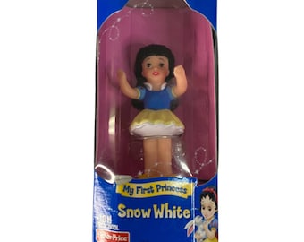 Vintage 2002 Disney Fisher Price My First Princess 3.5" Snow White Figurine