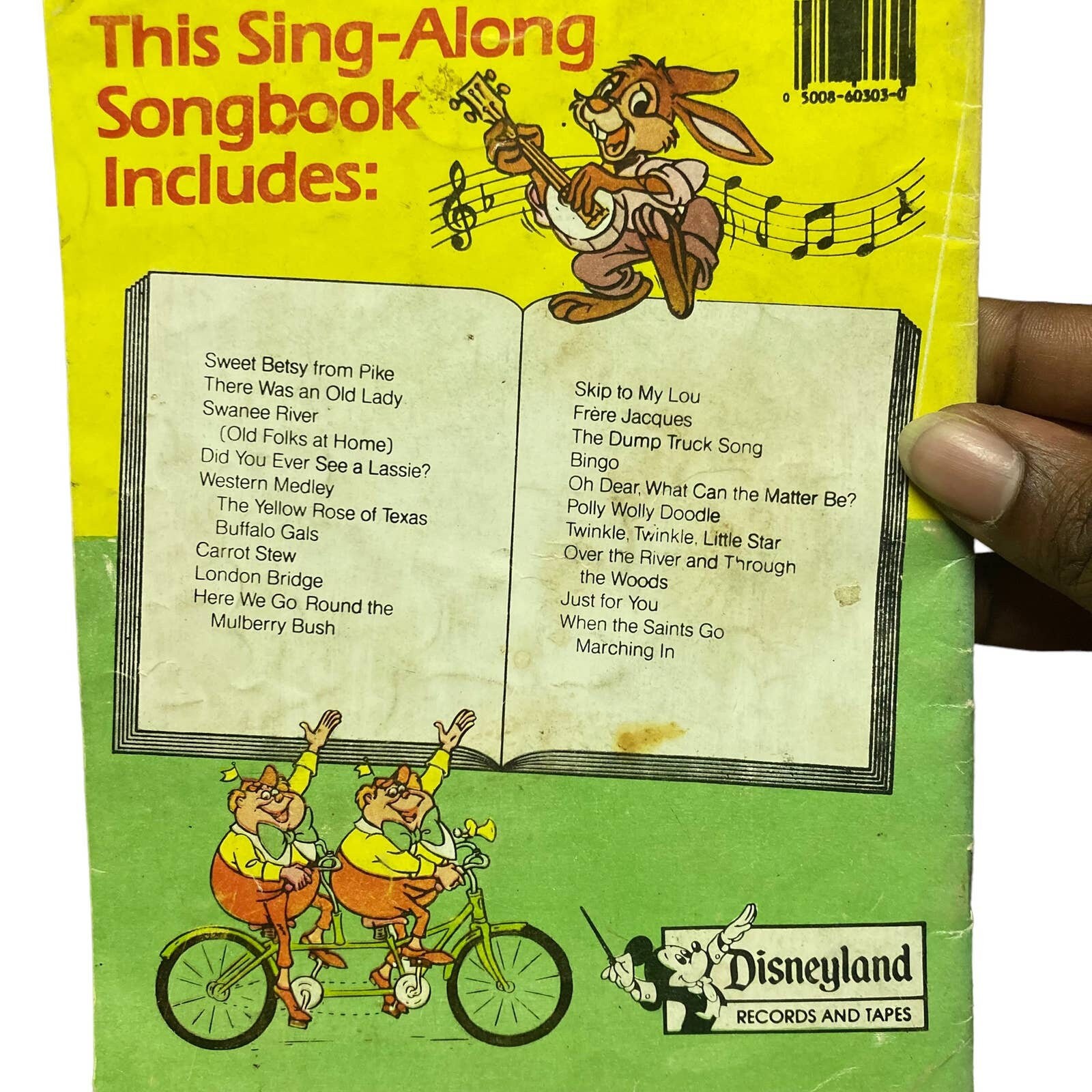 Vintage 1986 Disney Presents Children's Favorites Sing-along