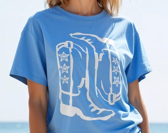 Vintage Cowboy Boots Graphic Tee: Western Cowgirl Shirt