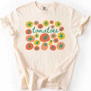 Tomate Mädchen Sommer Tee: Garten Grafik Shirt, Cottagecore Top