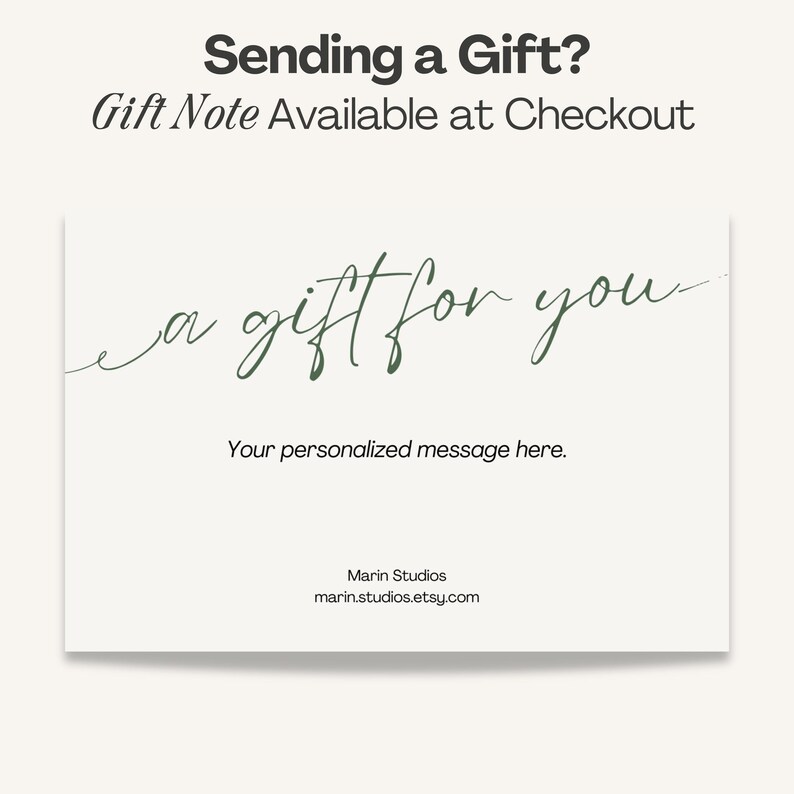 K&ouml;nnte beinhalten: Eine wei&szlig;e Geschenkkarte mit dem Text "a gift for you" in handschriftlicher Form. Die Karte enth&auml;lt auch den Text "Sending a Gift? Gift Note Available at Checkout" und "Your personalized message here."