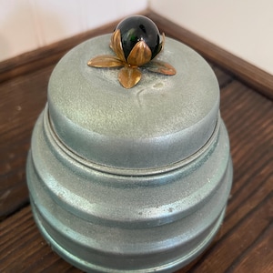 Vintage 1940 Blue Tin Vanity Musical Powder Box
