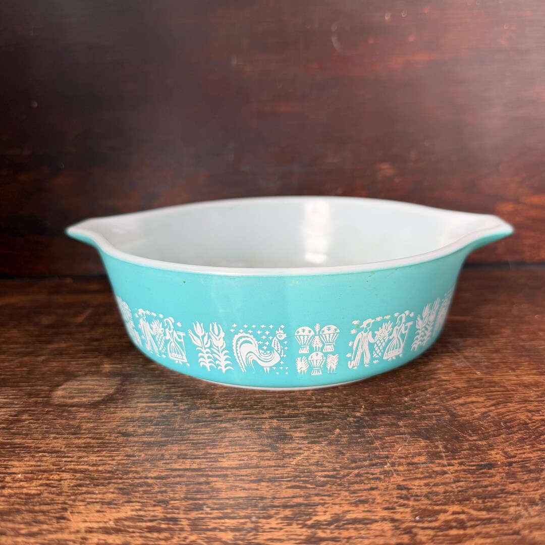 Vintage Pyrex 471 Casserole Dish in the Turquoise 