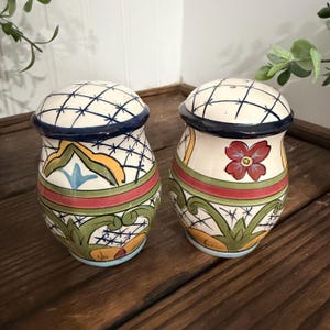 Vintage Tonala Mexican Hand Painted Pottery Folk Art Ceramic Salt and Pepper Jars Boho Rustic Decor Set of 2