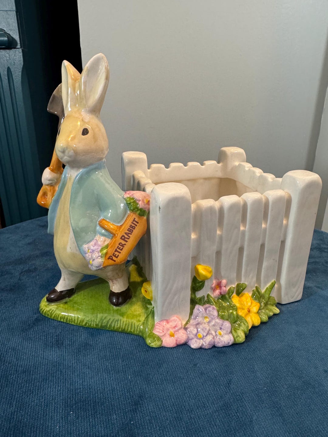 Peter Rabbit Spring Time Collection 2001 Teleflora Beatrix Potter Peter Rabbit Ceramic Planter. Springtime ...