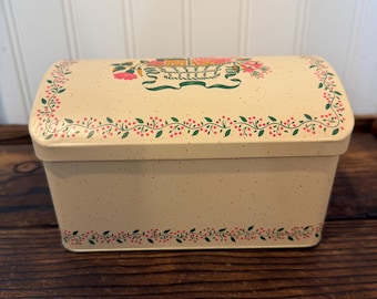 Daher England Vintage Hinged Tin Cottagecore Recipe Box