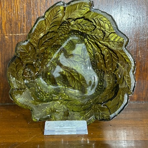 Vintage Indiana Glass Loganberry dish