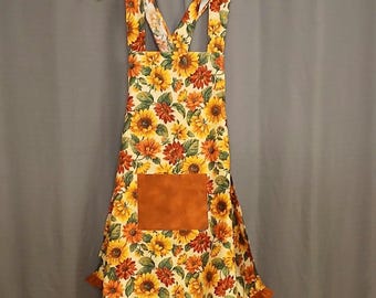 Fall Floral Crossback Apron: Rustic Cotton Kitchen Apron