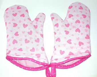 Sparkly Pink Hearts Oven Mitts Set: Handmade Kitchen Decor