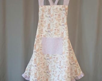 Handmade Easter Bunny Floral Crossback Apron With Front Pocket and Ruffle, Women's Baking Apron, Spring Rabbit Apron, Kitchen Baking Apron