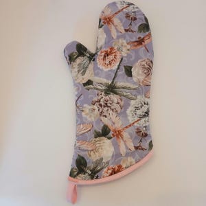 Single Small Hand Oven Mitt, Dragonfly Floral Oven Glove, Long Cottagecore Oven Mitt, Purple and Pink Potholder, Washable Durable, Handmade