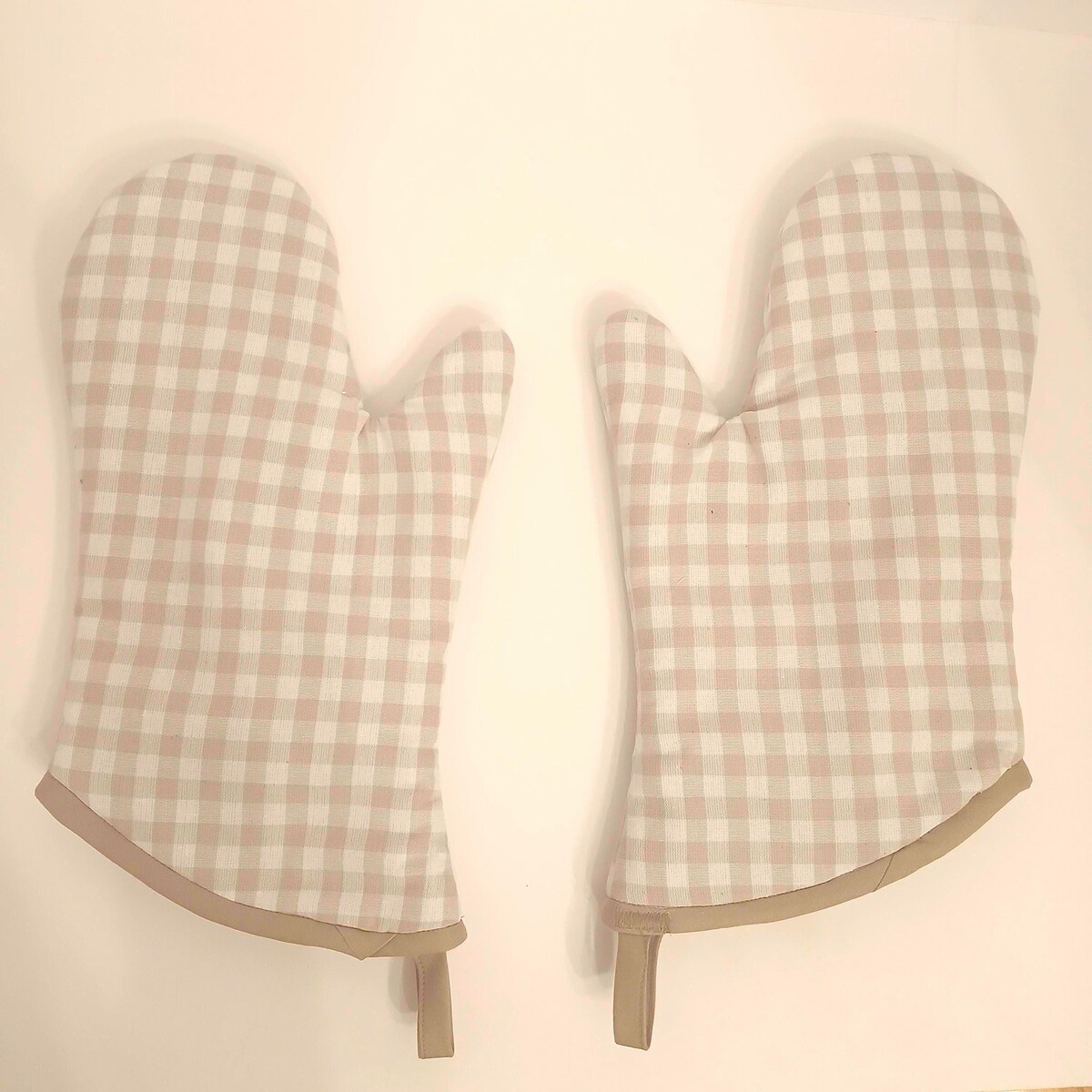 Homespun Gingham Oven Mitts Set: Tan & Ivory Kitchen Decor - Etsy