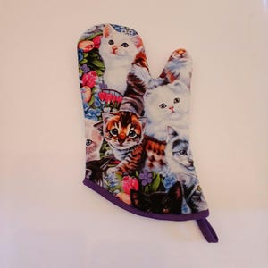 Cat Lovers Oven Mitt,  Kitten Full Coverage Oven Glove, Small Hands Oven Mitt, Childs Oven Mitt, Kitchen Oven Mitt For Mom