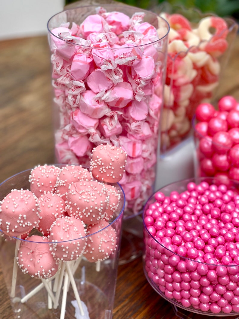 Pink Candy Buffet feeds 25 Etsy