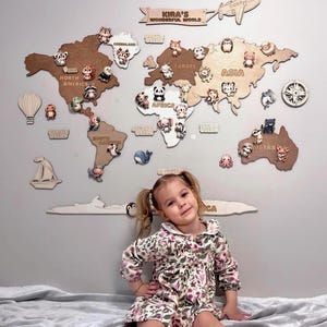 Décoration de chambre de bébé en bois - carte du monde pour les enfants, carte personnalisée du monde des animaux de safari, cadeau respectueux de l'environnement, art mural neutre, idée cadeau pour chambre de bébé WMA2