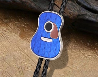 Handgefertigte Gitarren-Bolo-Krawatte mit Lederseil, Western-Cowboy-Krawatte, Unisex-Bolo-Krawatte für Gitarrenliebhaber, Trauzeugen, die nach Geschenken fragen, Gitarrengeschenke