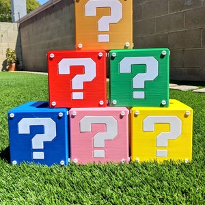 Super Mario bros question block tissue box cover