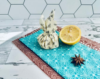 Handmade Beeswax Wrap Set. The Perfect Eco-Friendly, Zero Waste Gift with Elegant Bee and Geometric Pattern